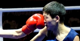 Копилка побед сборной Хабаровского края на чемпионате России по боксу вновь пополнилась Роман Федоров